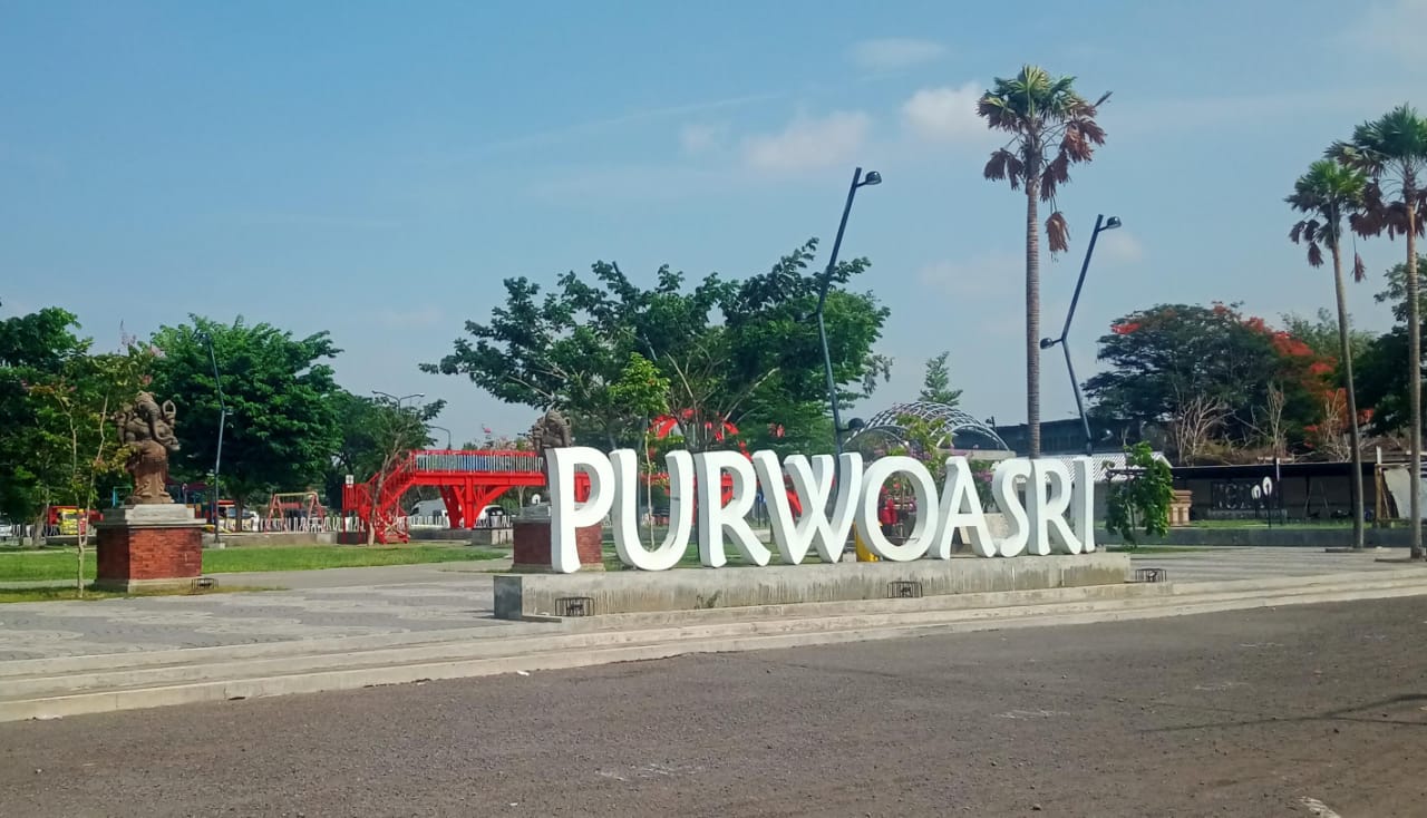 Hero Section Taman Purwoasri